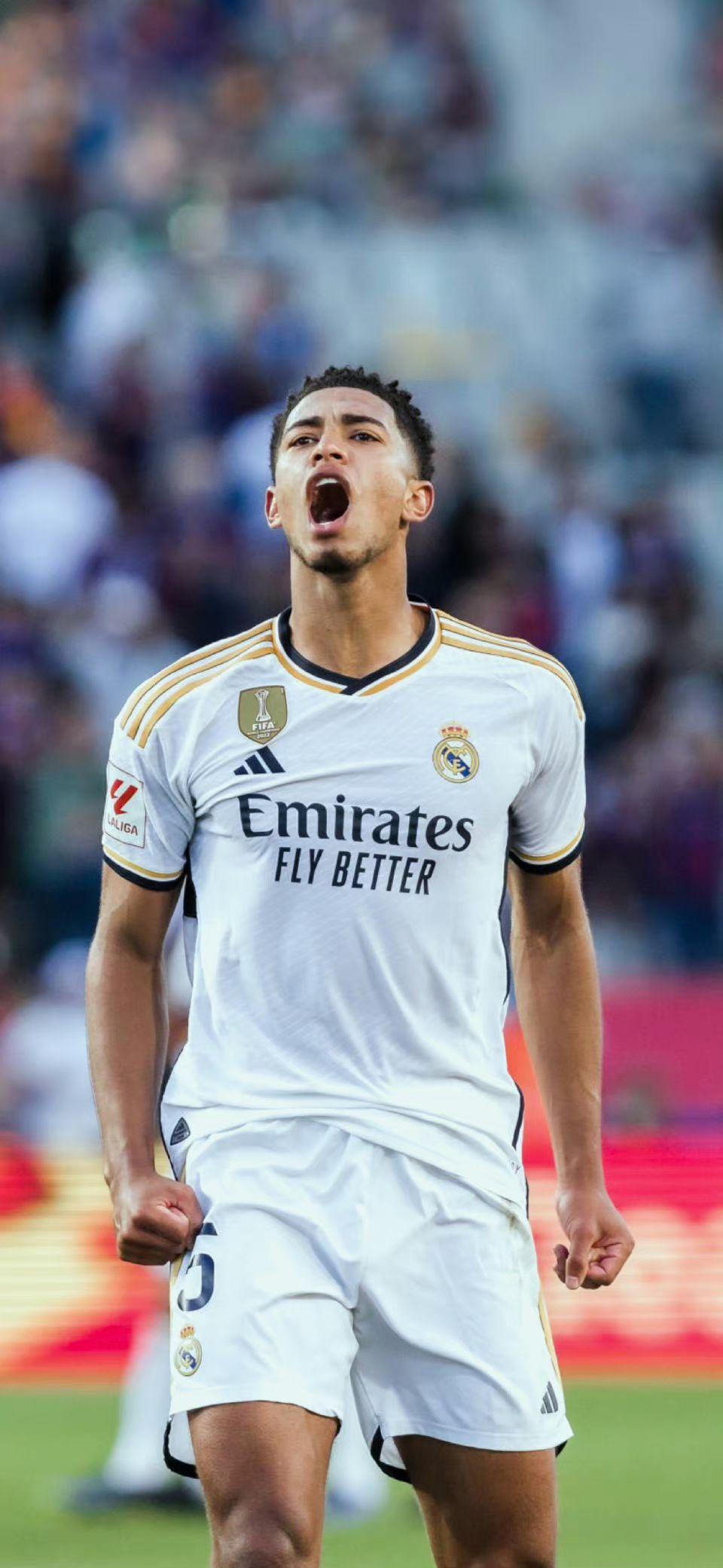 朱鹏宇向国足报到 归化球员归队