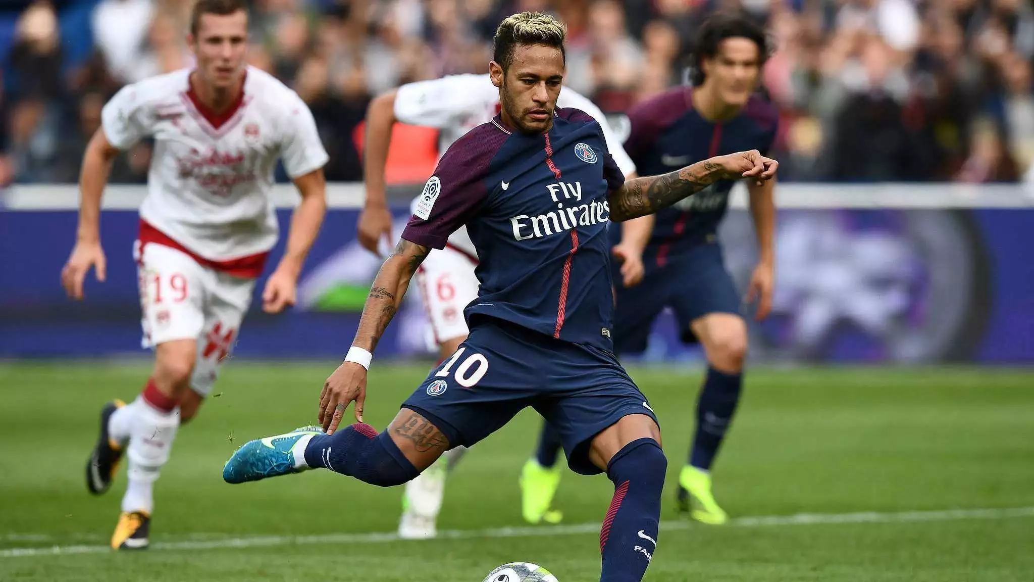 奎因30+6+9焦泊乔6中6 广东力克深圳